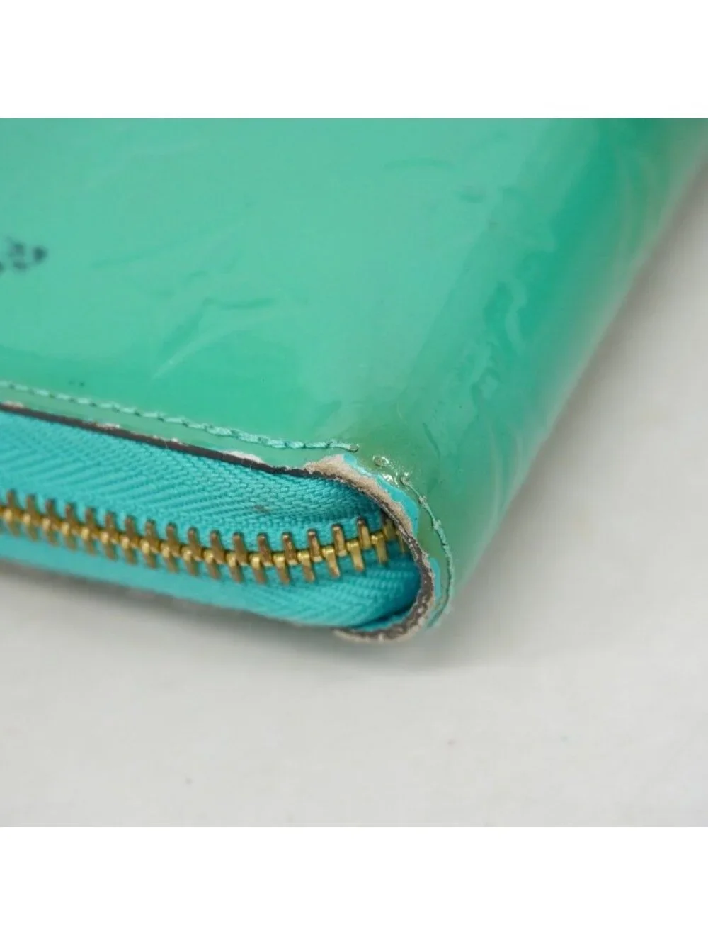 Louis Vuitton Wallet Vernis Zippy Blue Ragon